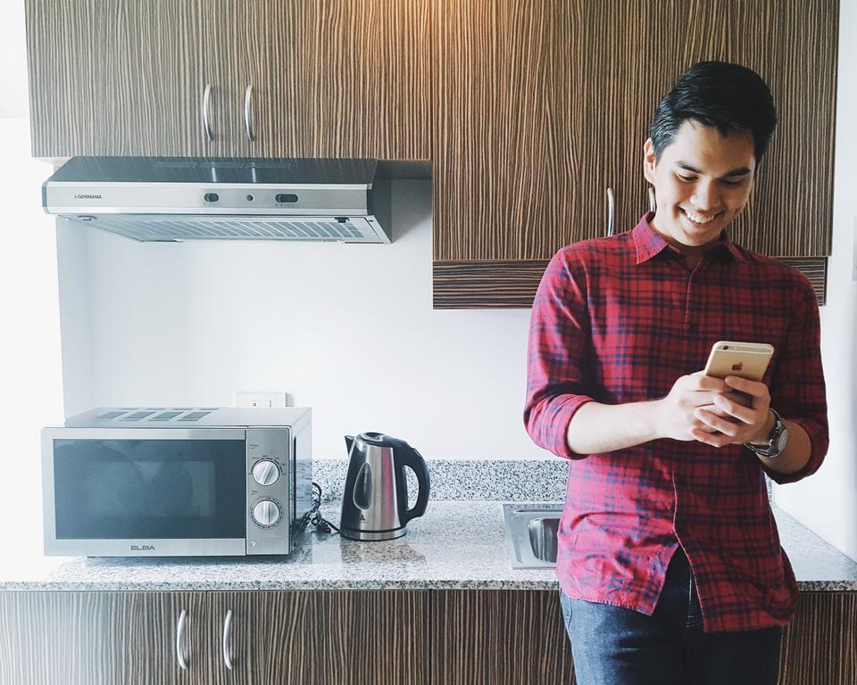 H Hotels - Metro North Uno Quezon City Bagian luar foto