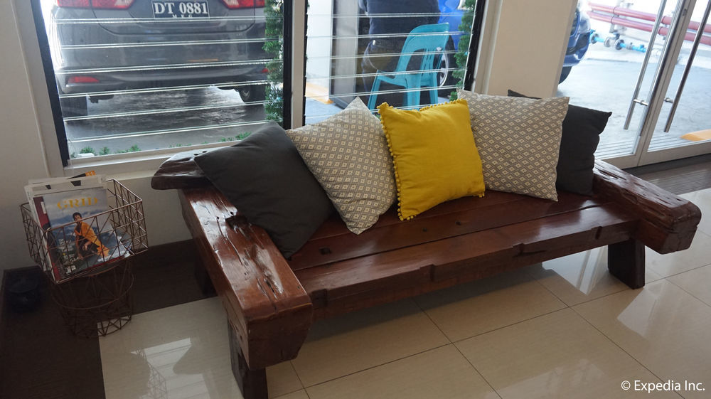 H Hotels - Metro North Uno Quezon City Bagian luar foto