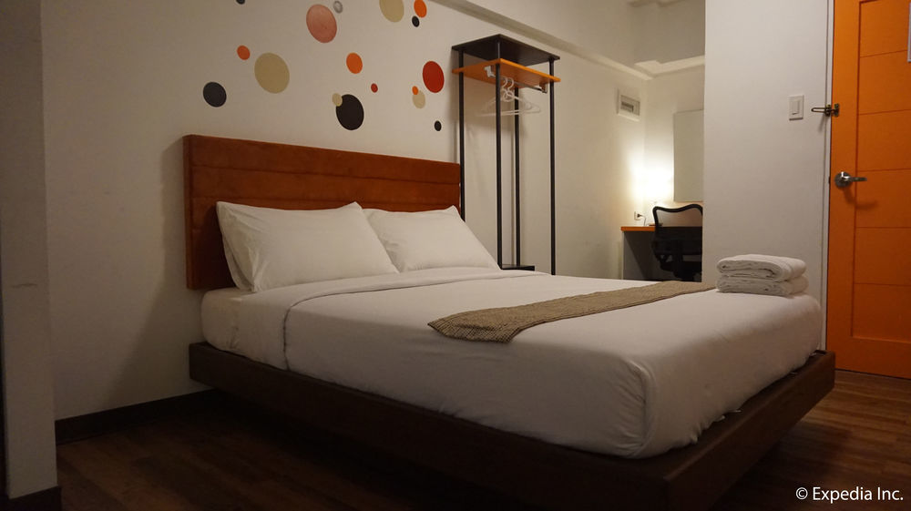 H Hotels - Metro North Uno Quezon City Bagian luar foto