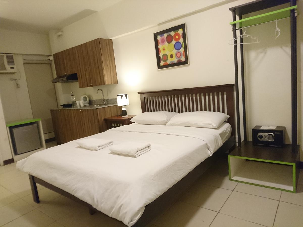 H Hotels - Metro North Uno Quezon City Bagian luar foto