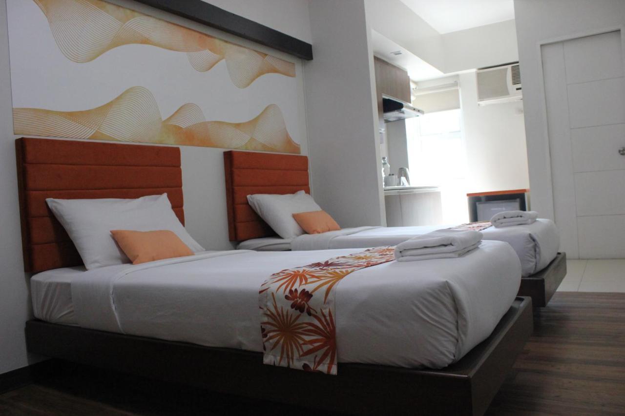 H Hotels - Metro North Uno Quezon City Bagian luar foto